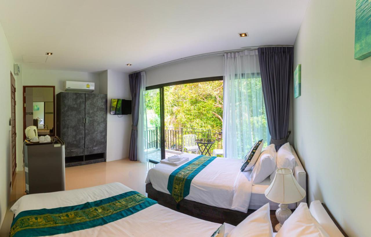 Rossarin Sea View Patong Hotel Eksteriør billede
