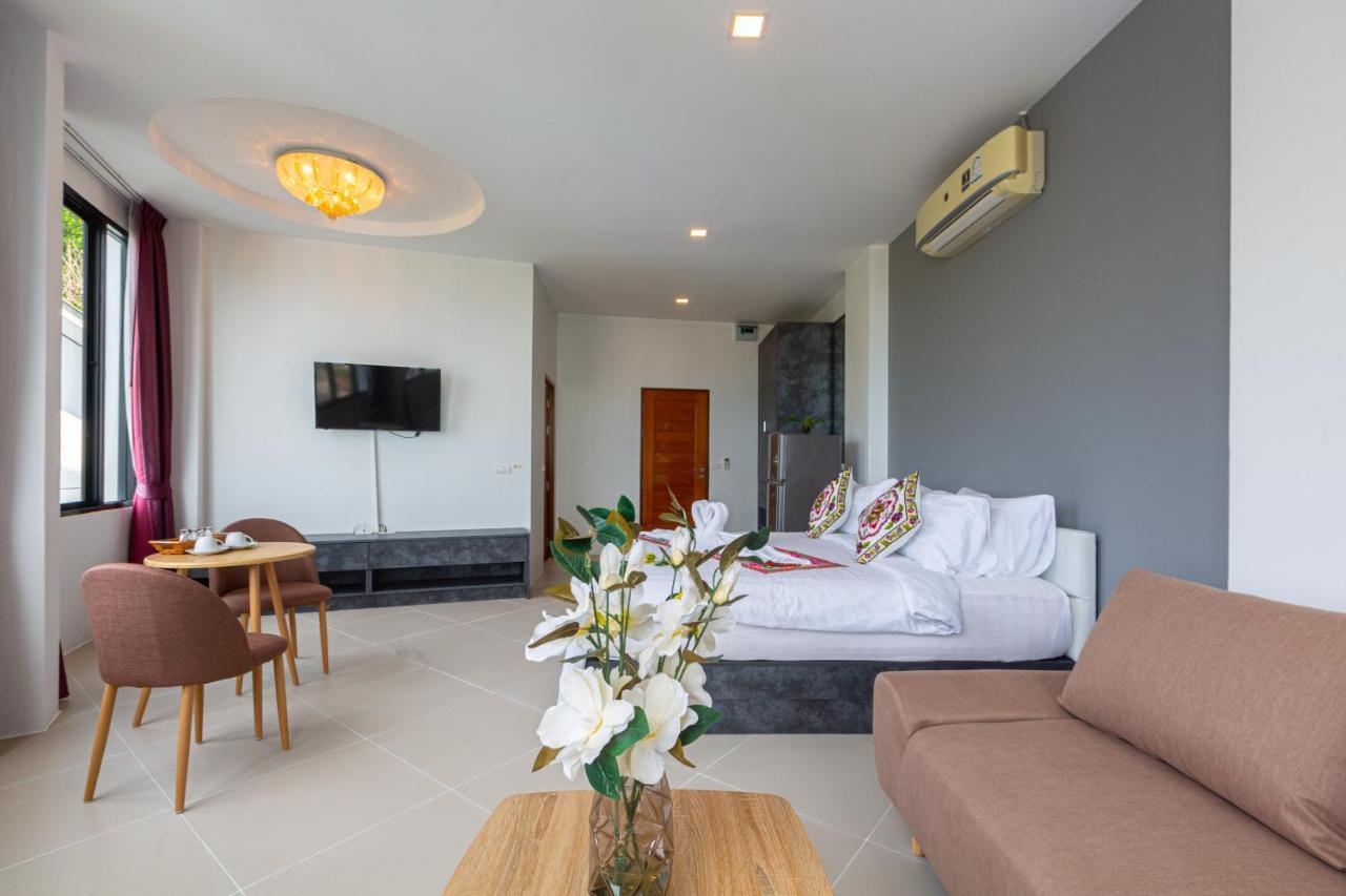 Rossarin Sea View Patong Hotel Eksteriør billede