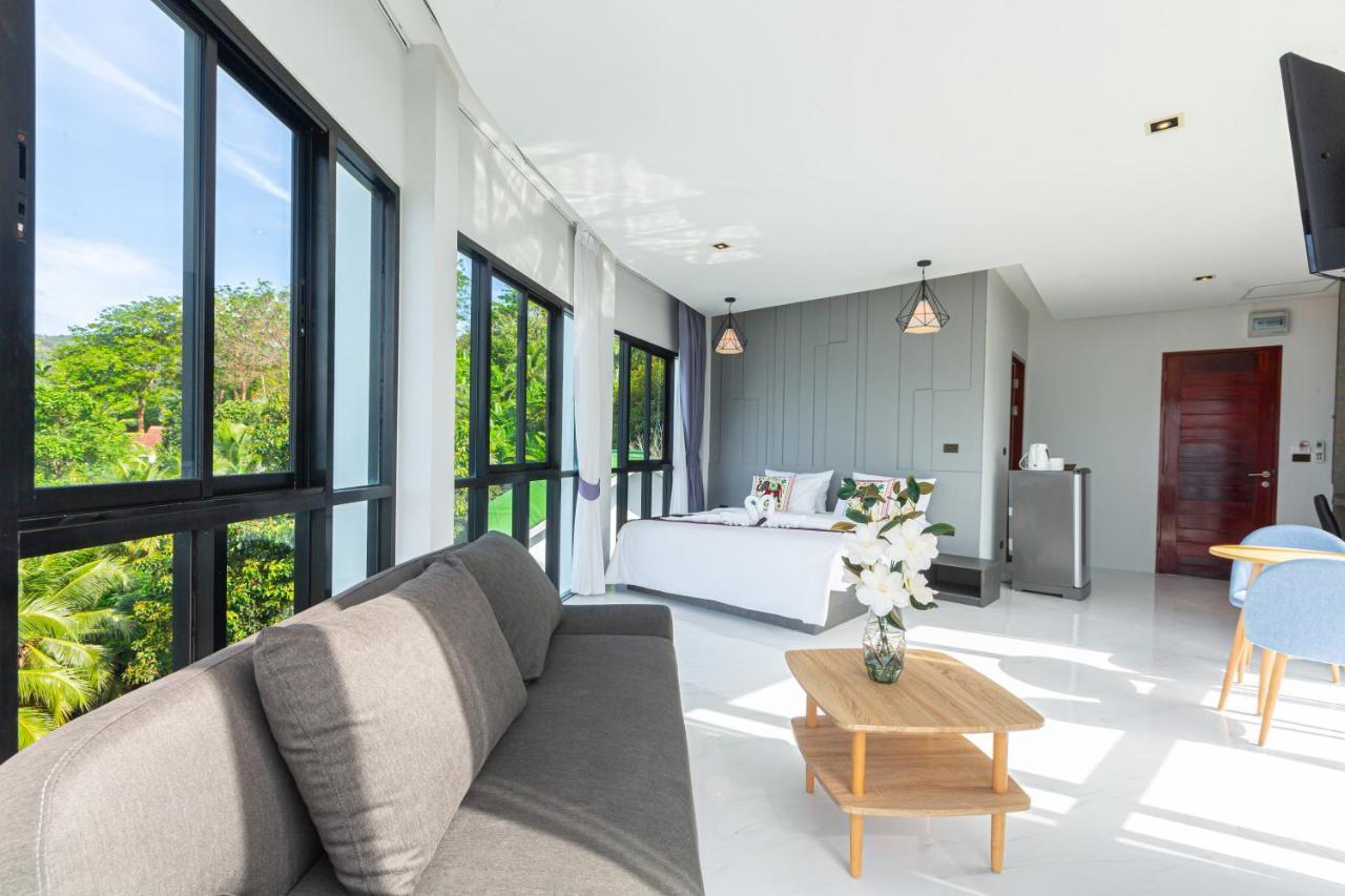 Rossarin Sea View Patong Hotel Eksteriør billede
