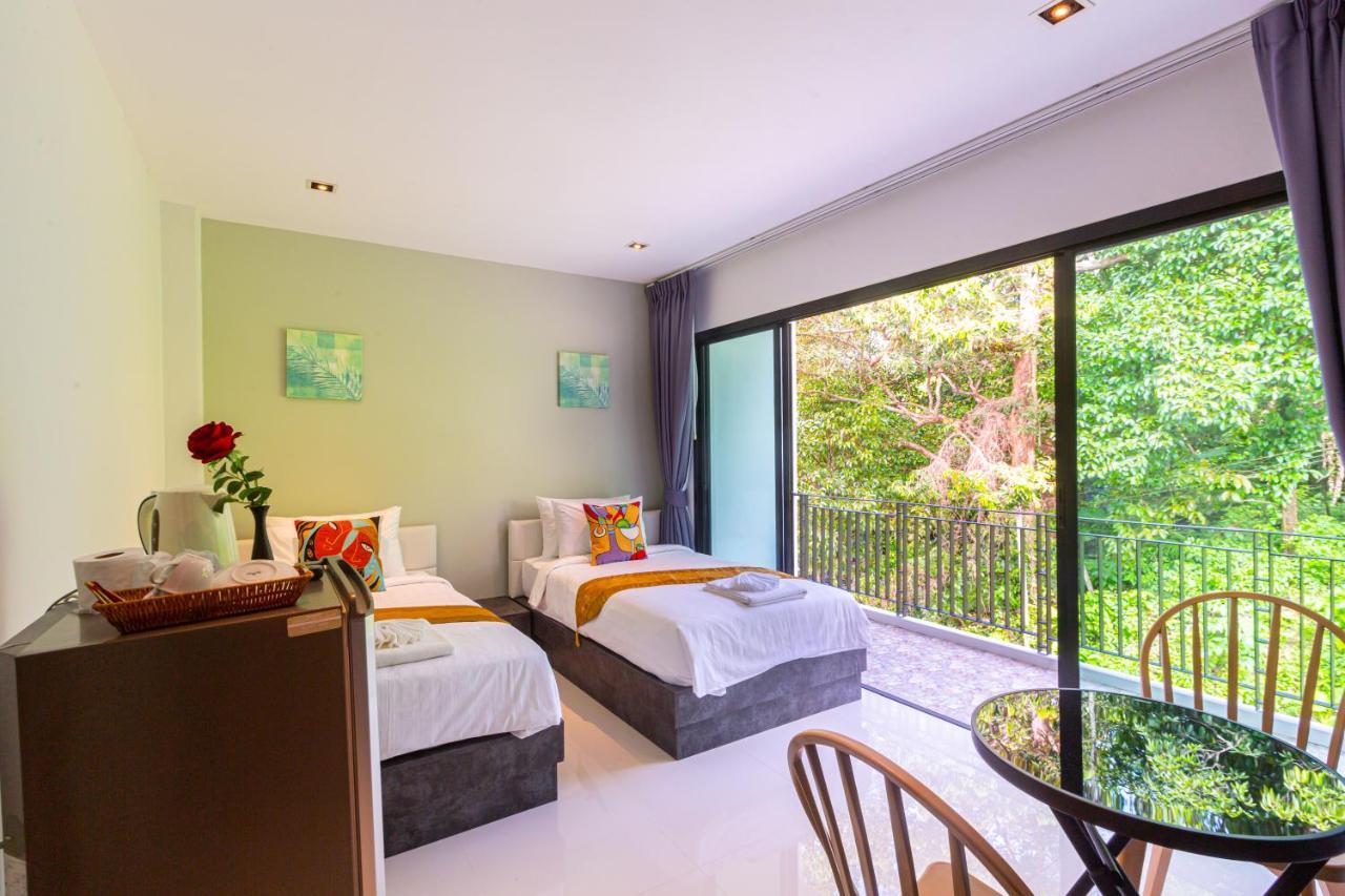 Rossarin Sea View Patong Hotel Eksteriør billede