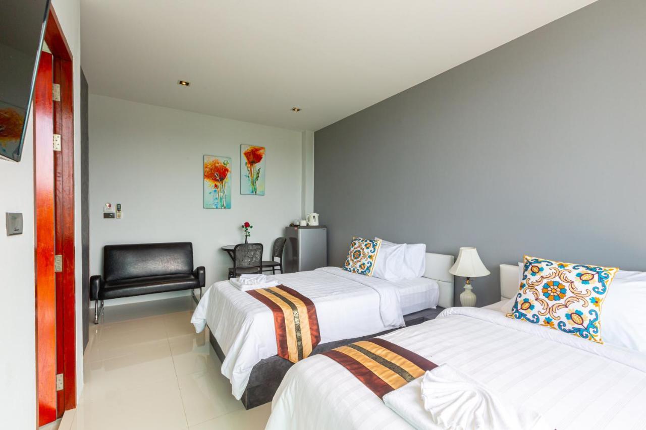 Rossarin Sea View Patong Hotel Eksteriør billede