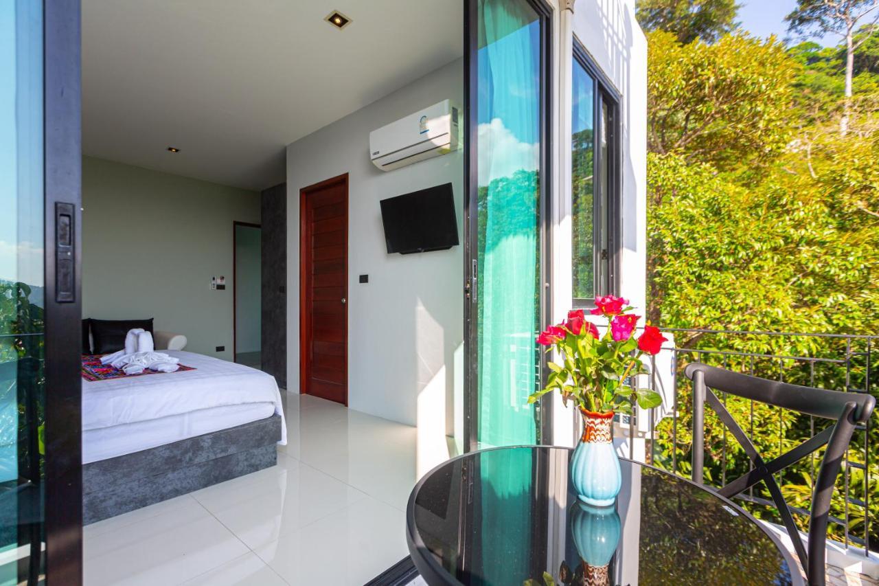 Rossarin Sea View Patong Hotel Eksteriør billede