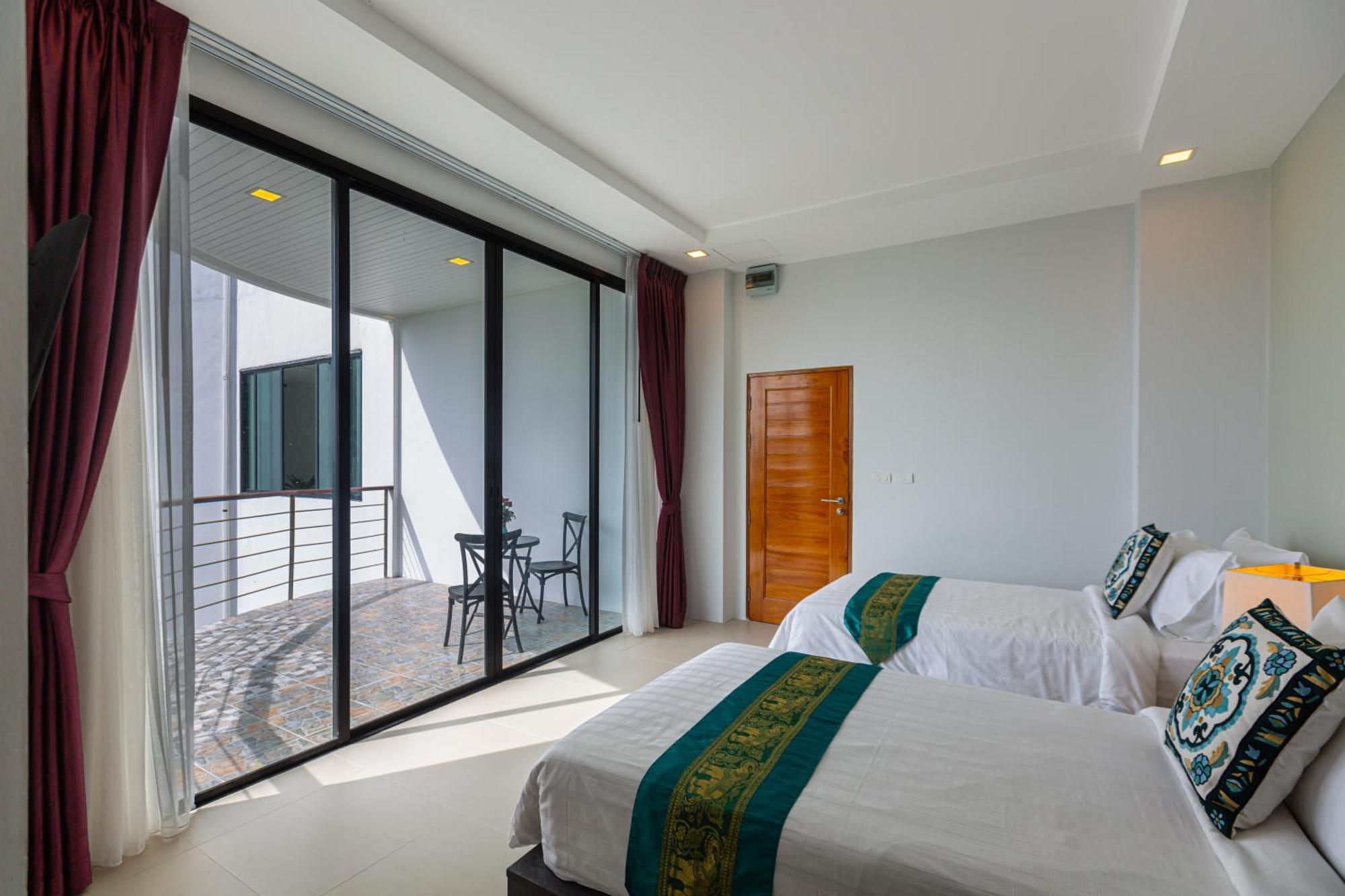 Rossarin Sea View Patong Hotel Eksteriør billede