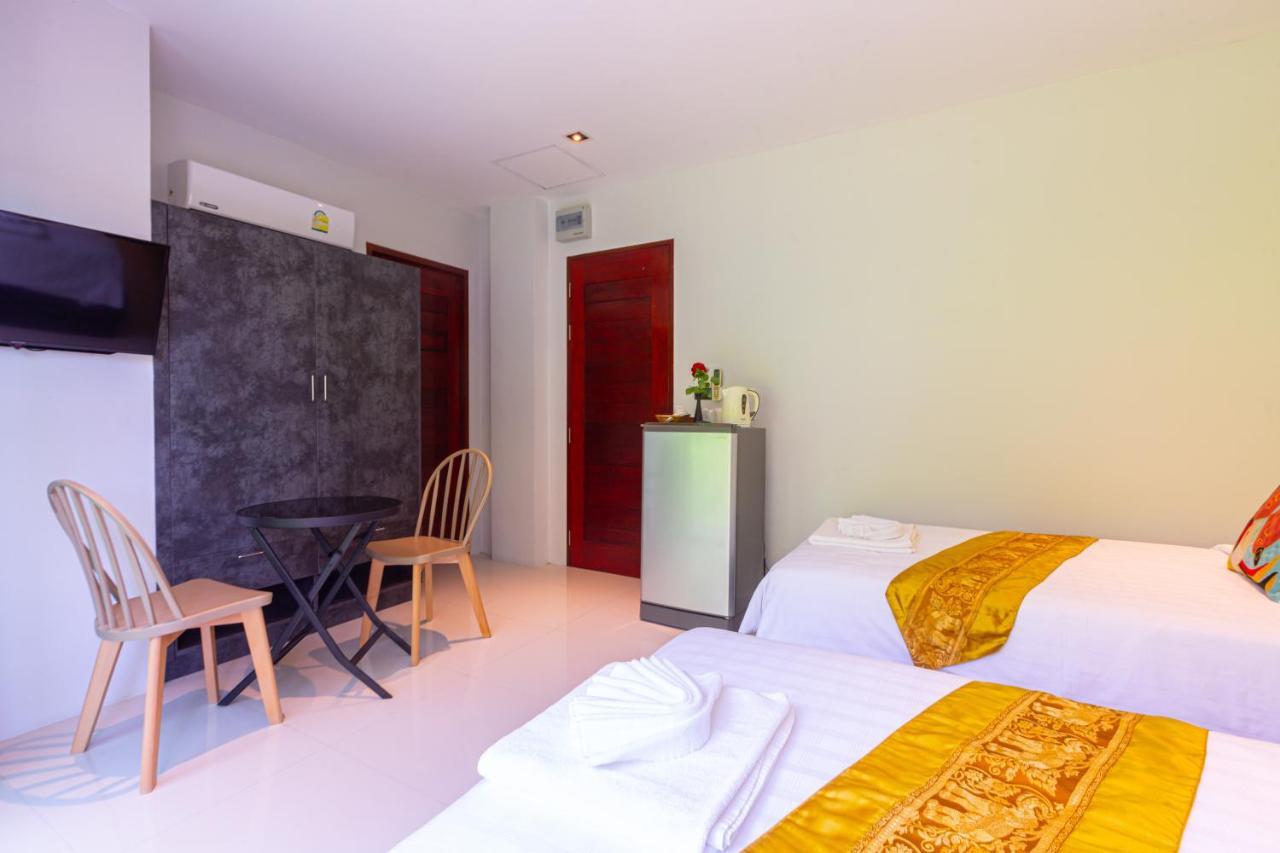 Rossarin Sea View Patong Hotel Eksteriør billede